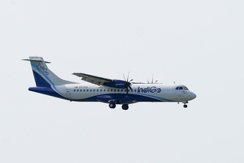 IndiGo ATR 72-600 turboprop registration VT-IYG on approach to Chennai